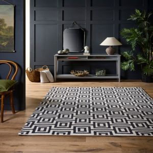 Origins Labyrinth Black White Hand Tufted Rug